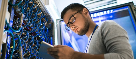 Navigating Data Privacy Laws with IT Solutions